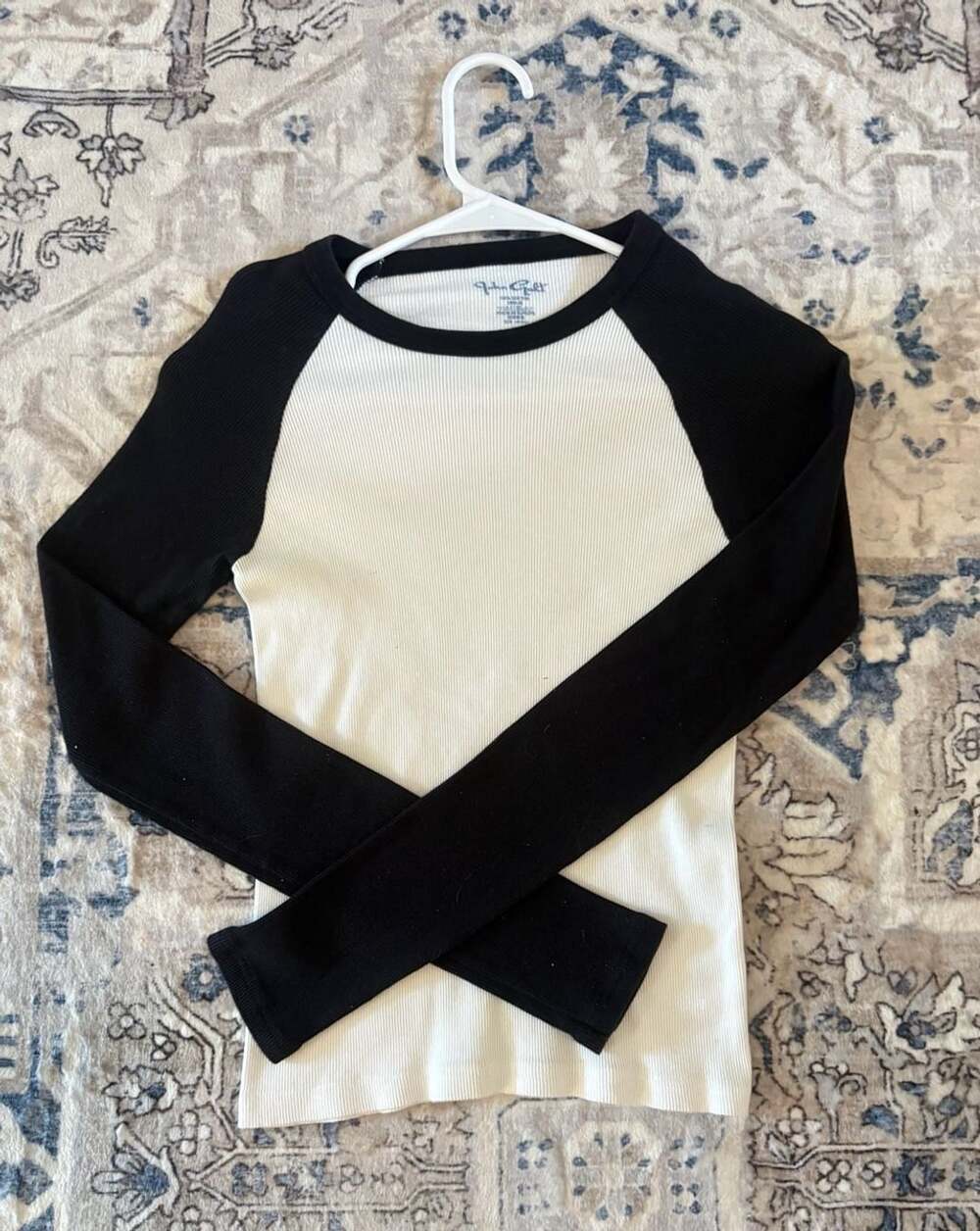 Brandy Melville John Galt Bella Long Sleeve Top White Black